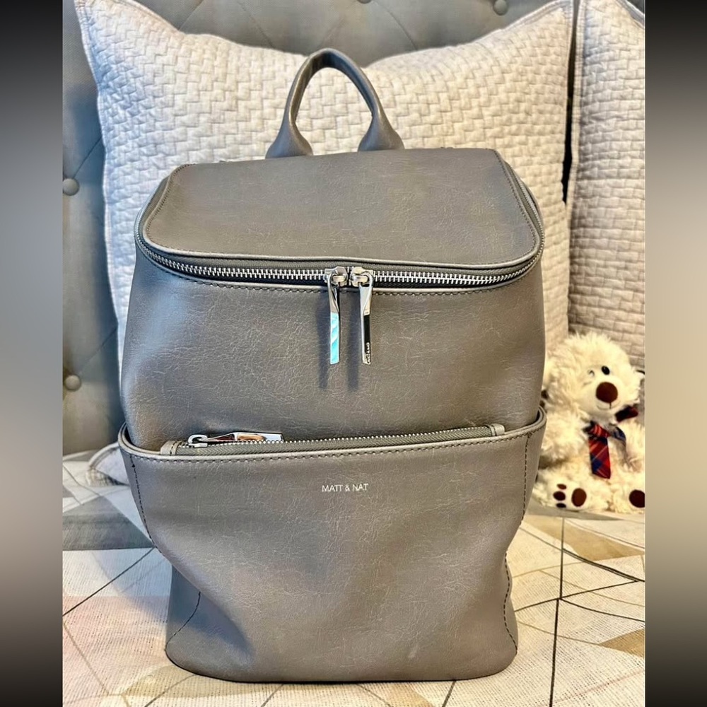 Matt and Nat vegan leather backpack in excellent used condition